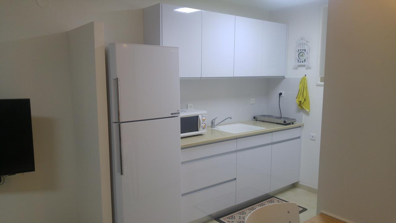 Sabba'S Apartment Kefar Sava Bagian luar foto